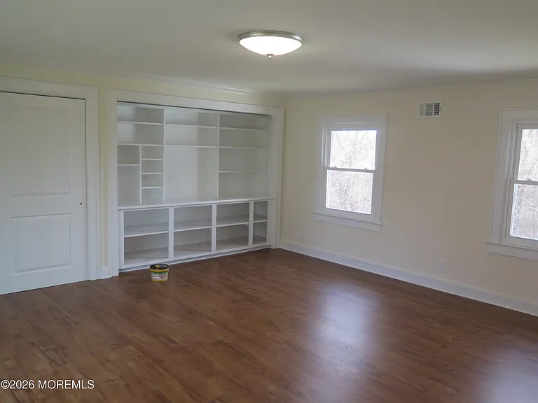 545 Cooper Rd — Photo 4