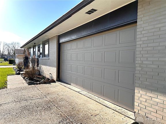 3rd image of 512 Hamilton Ave