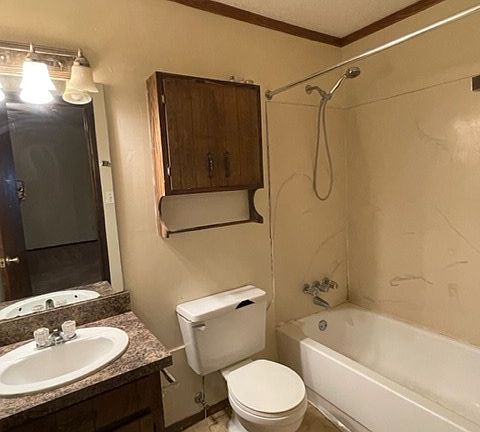 2nd image of 2811 Kirkwood Cir