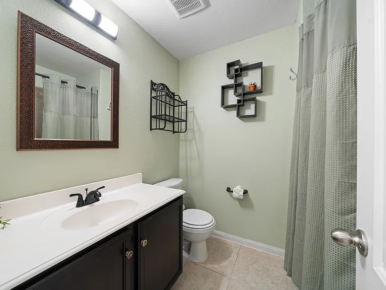 125 Curt St — Photo 10