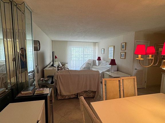 3rd image of 220 Kings Point Drive #210