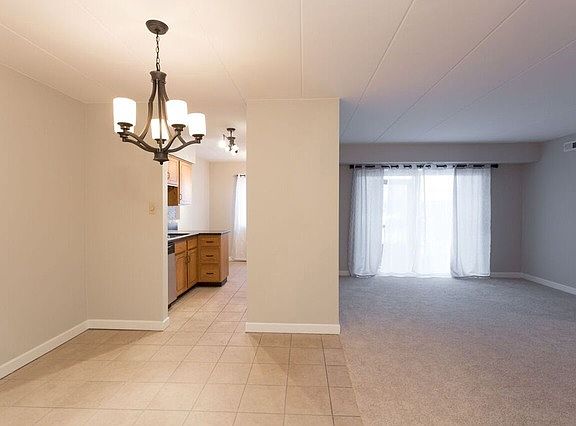 4th image of 13426 W Circle Dr #304