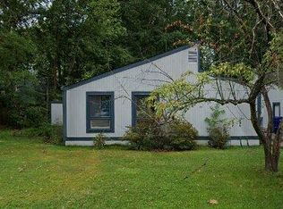 2229 Sanibel Dr, Reston, VA 20191