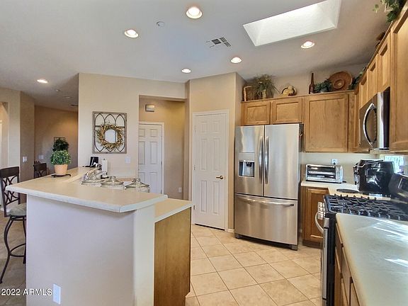 5th image of 41520 N CHASE OAKS Way