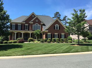 7511 Meadowgate Ln, Waxhaw, NC 28173