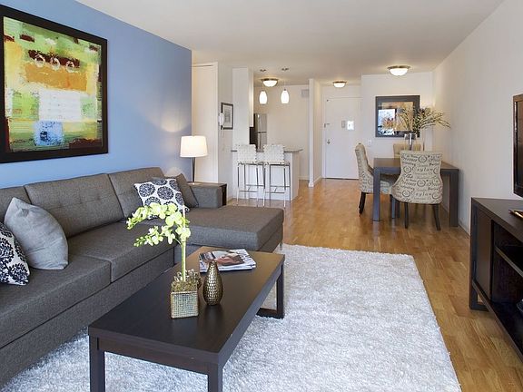 5th image of 375 S End Ave APT 5R