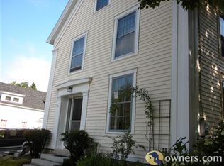 17 Lindsey St, Rockland, ME 04841