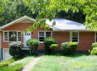 1947 Crestmoore Dr, Decatur, GA 30032