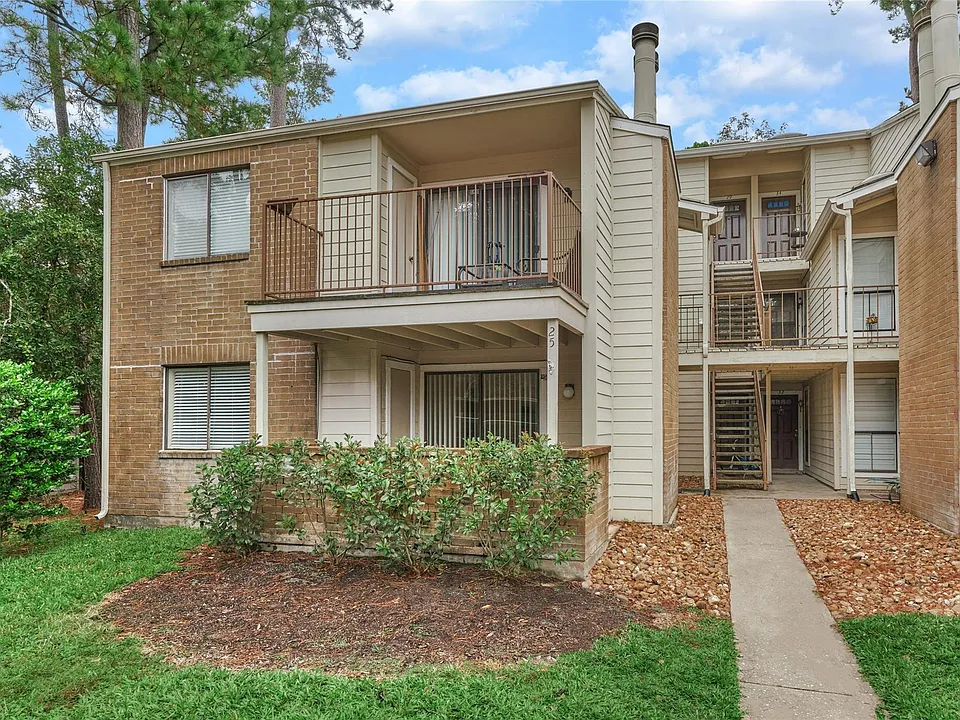 3500 Tangle Brush Dr #25