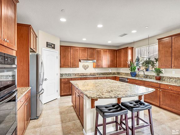 5th image of 2386 Romanga Ct