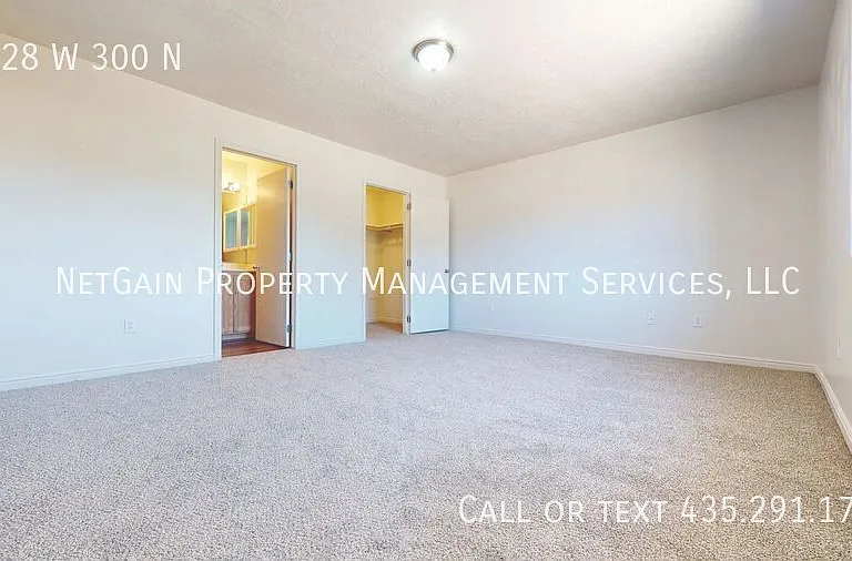 4128 W 300 N — Photo 11