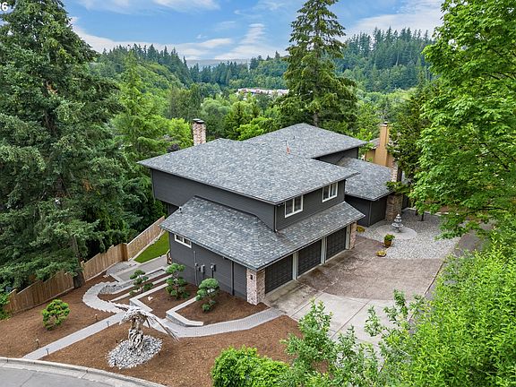 4th image of 15 SW 68th Ave