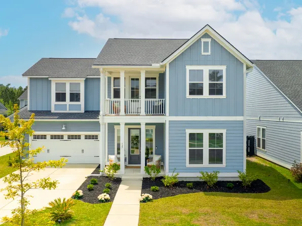 127 Archdale St, Summerville, SC 29486