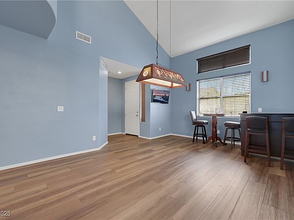 5th image of 5976 Ancona Dr