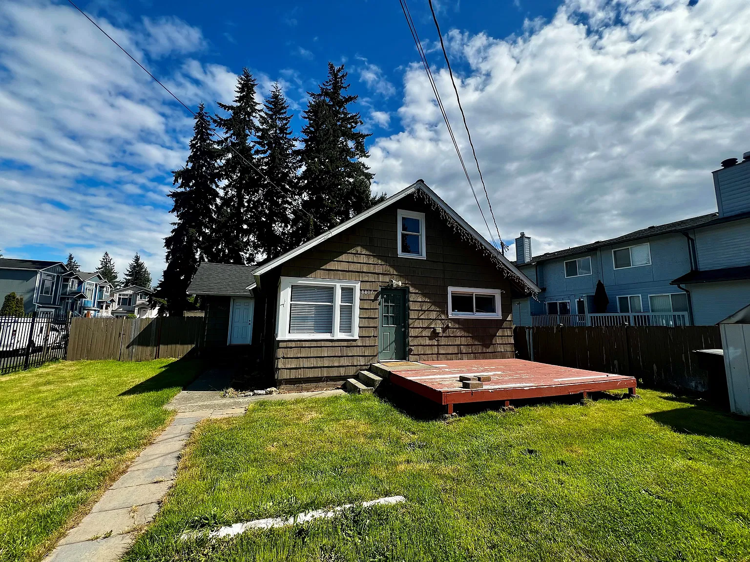 3 bed, 1500 sqft, $2,600 — Photo 1