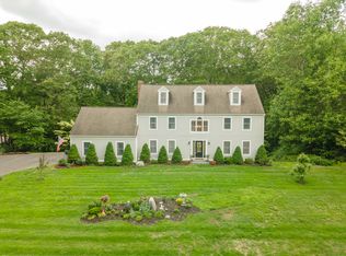 6 Jeremy Dr, East Lyme, CT 06333