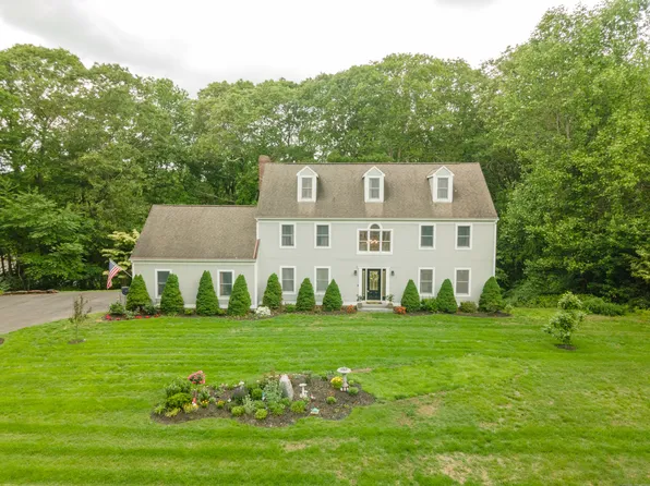 6 Jeremy Drive, East Lyme, CT 06333