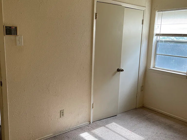 601 Rosewood Hills Dr — Photo 22