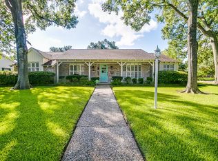 1702 Antigua Ln, Houston, TX 77058