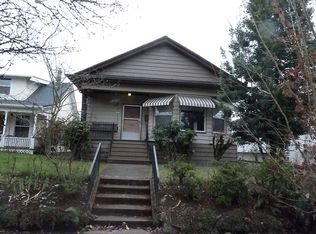 3504 SE Harrison St, Portland, OR 97214