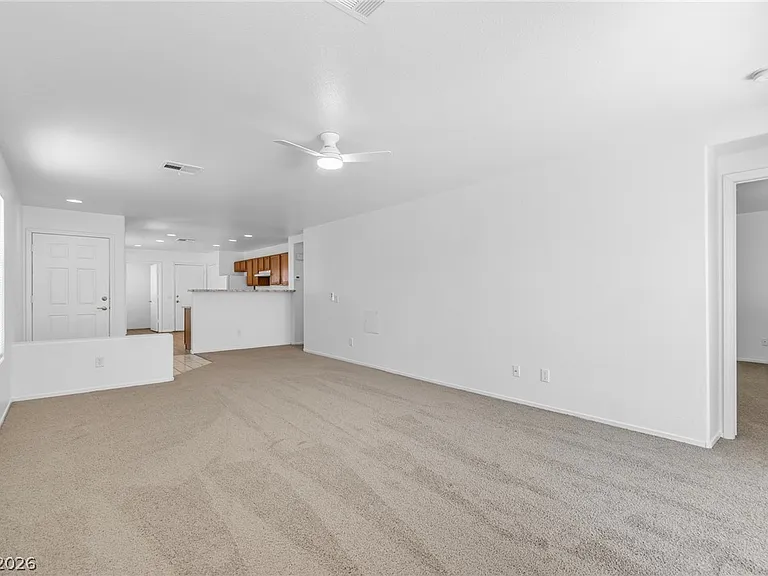 9648 Boylagh Ave — Photo 2