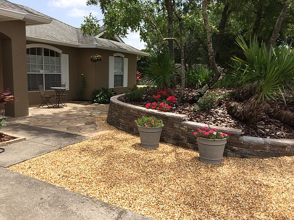 2nd image of 104 Wild Forrest Dr