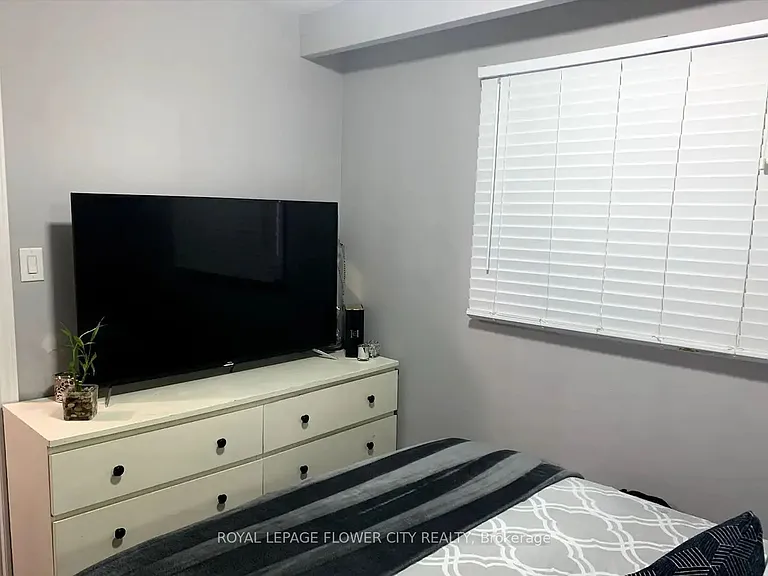 191 Cabana Dr N #2 — Photo 6