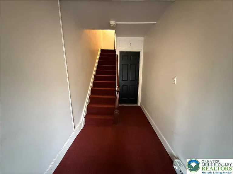 116 S 6th St — Photo 3