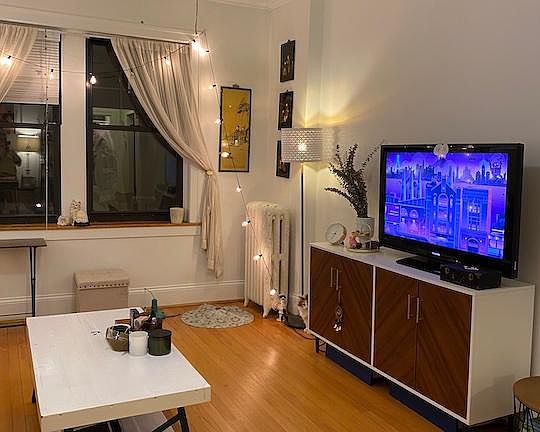 4th image of 1624 W Ainslie St #1