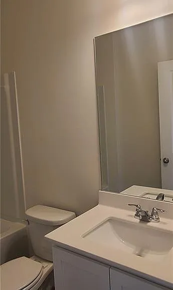 132 Verona Dr NW — Photo 8