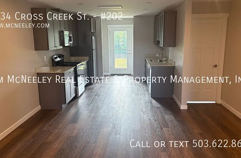2334 Cross Creek St #202 — Photo 5