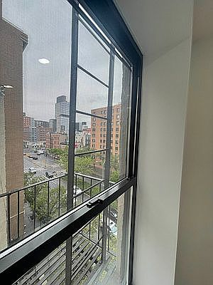 5th image of 302 Mott St APT 41