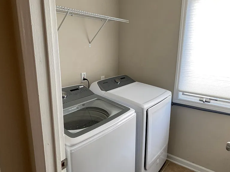 21 Bayside Ct — Photo 11