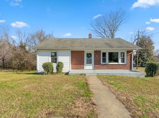 203 Southeast St, Brookneal, VA 24528