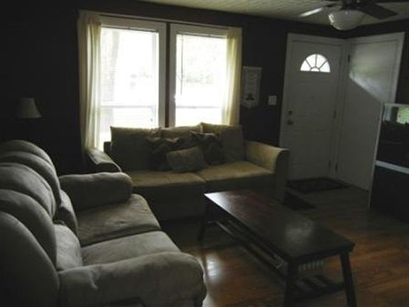 2nd image of 1805 Eastway St