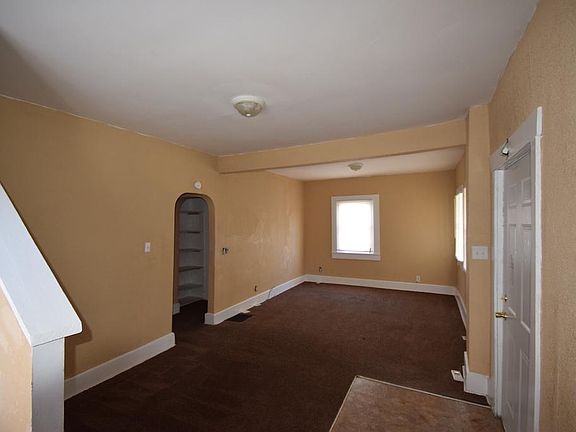 3rd image of 120 N Grant Ave