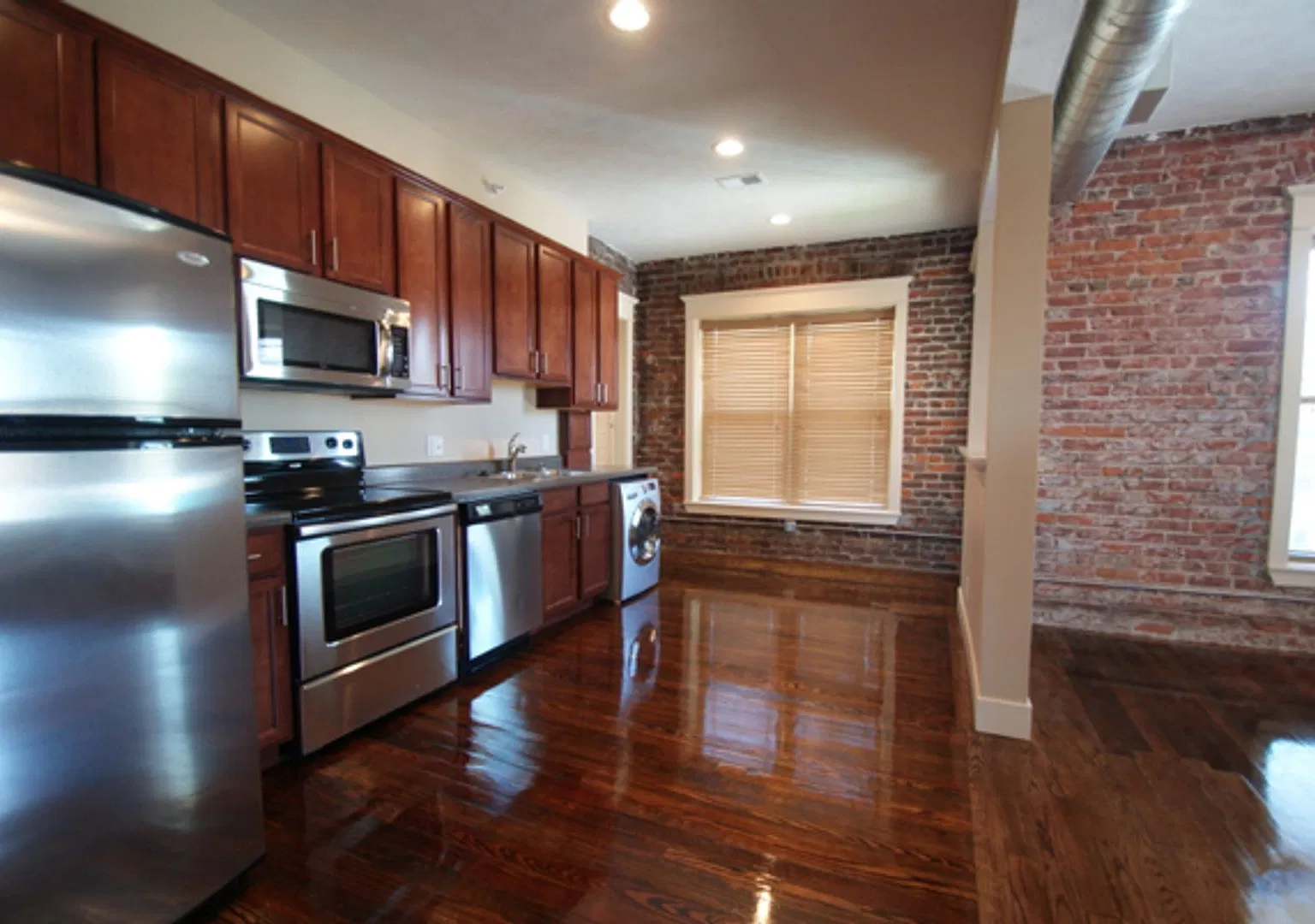 The Unitah Flats Apartments — Photo 4