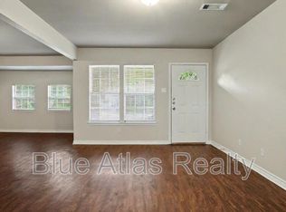 118 Sunflower Dr, Garland, TX 75041