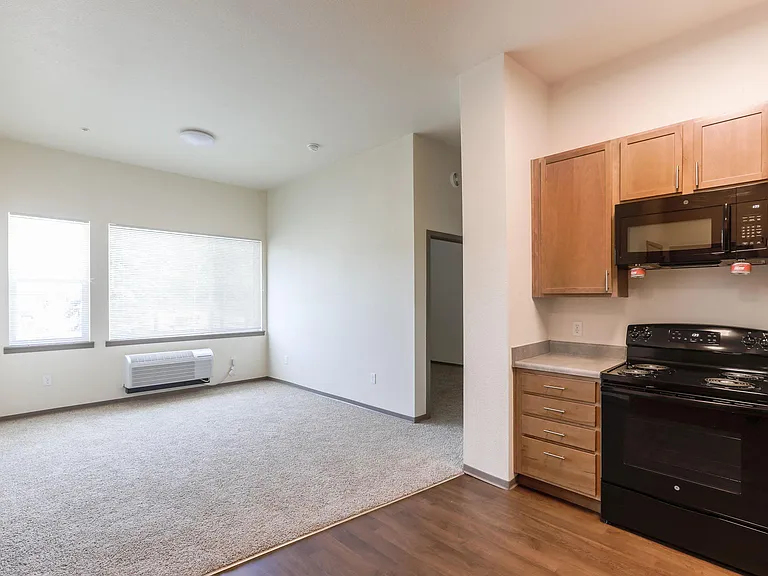 Arroyo Village Apartments — Photo 11