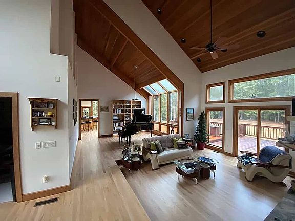 5th image of 2320 Kitfox Cir