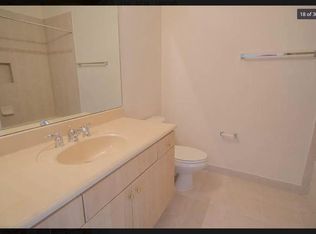 2584 Stockbridge Sq SW, Vero Beach, FL 32962