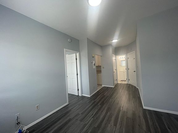 2nd image of 450 E Park St #3