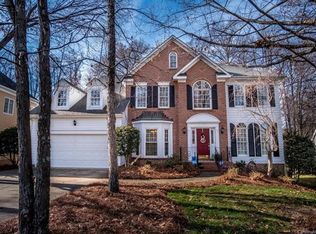 5017 Fairvista Dr, Charlotte, NC 28269