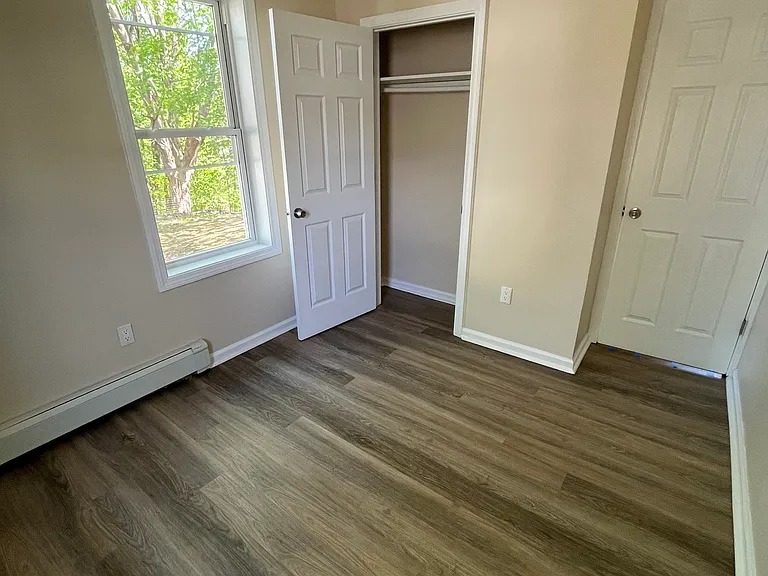 412 S Main St #1 — Photo 6