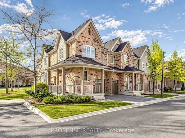 677 Wendy Culbert Cres, Newmarket, ON L3X 0E9