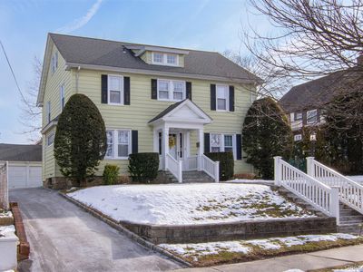 112 aka 110 Buckingham Road, Yonkers, NY, 10701