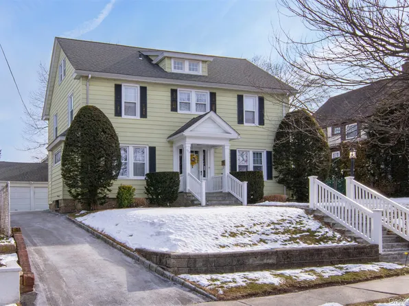 112 aka 110 Buckingham Road, Yonkers, NY 10701