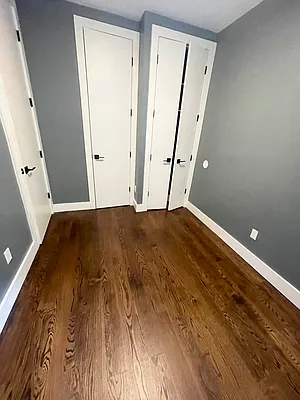 Rented by Delmark Realty LLC | media 32