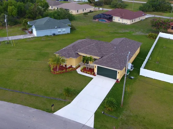 5866 NW Mesa Circle, Port St Lucie, FL 34986