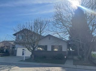 1016 Lombardy Dr, Modesto, CA 95351